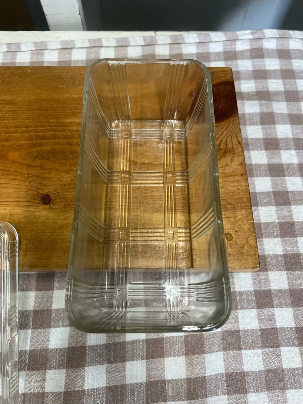Vintage Hazel atlas criss cross refrigerator dish glass lidded storage